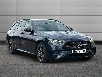 Used Mercedes E300 AMG line 306 HP (225 kW) 2022 Blue Estate