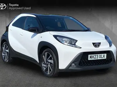 Used Toyota Aygo X 72 HP (52 kW) 2023 White SUV