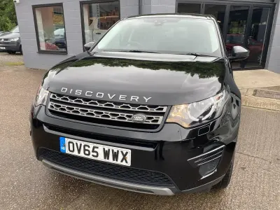 Used Land Rover Discovery Sport SE 180 HP (132 kW) 2016 Black SUV