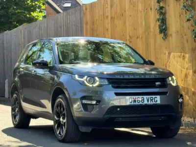 Used Land Rover Discovery Sport HSE 180 HP (132 kW) 2019 Grey SUV