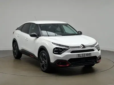 Used Citroën C4 PureTech 131 HP (96 kW) 2022 White Hatchback