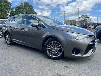 used Toyota Avensis 2.0 D-4D BUSINESS EDITION 5d 141 BHP £35 TAX-LOW MILES-7 SERVICES-ALLOYS
