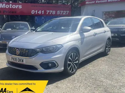 Begagnad Fiat Tipo Lounge 95 HK (69 kW) 2018 Grå Halvkombi