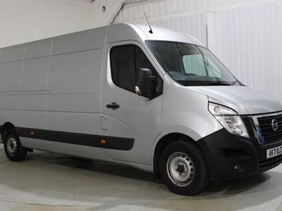 Nissan NV400