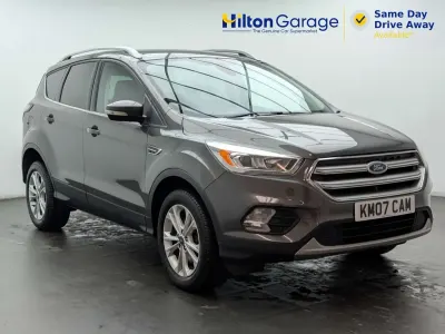 Używany Ford Kuga Titanium 120 KM (88 kW) 2017 Szary SUV