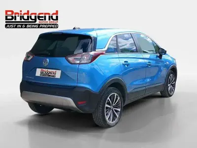 Begagnad Vauxhall Crossland Elite 120 HK (88 kW) 2020 Blå SUV