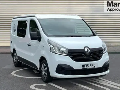 Used Renault Trafic Business 115 HP (84 kW) 2015 White MPV