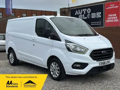 Used Ford Transit Custom Limited 130 HP (95 kW) 2018 White Van