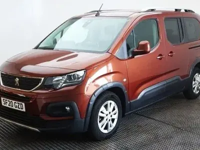 Used Peugeot Rifter Allure 100 HP (73 kW) 2020 Bronze MPV