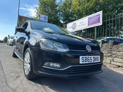 Used VW Polo SE 60 HP (44 kW) 2015 Black Hatchback
