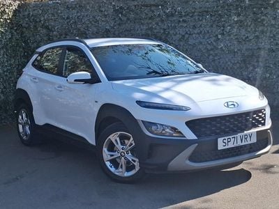 Second-hand Hyundai Kona SE 120 CP (88 kW) 2021 Alb SUV
