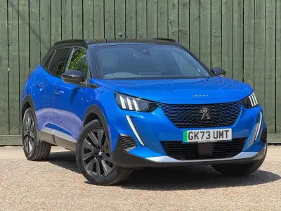 Used Peugeot 2008 Premium 100 kW (136 HP) 2023 Blue SUV