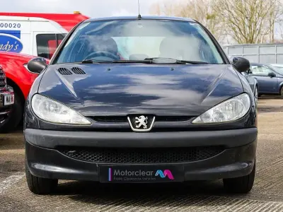 Used Peugeot 206 68 HP (50 kW) 2005 Black Hatchback