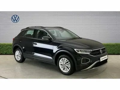 Used VW T-Roc Life 110 HP (80 kW) 2023 Black SUV
