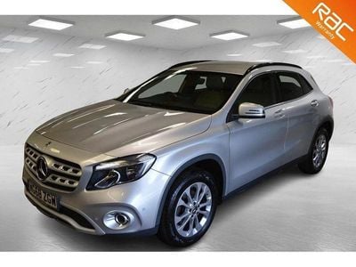 Mercedes GLA200