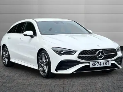Used Mercedes CLA200 Executive 163 HP (119 kW) 2024 Polar white Estate