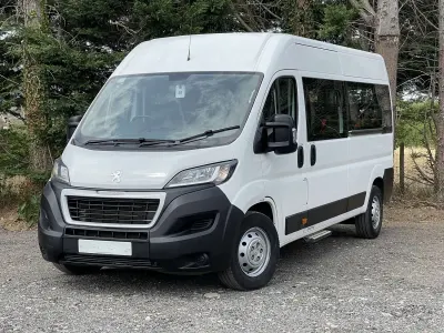 Used Peugeot Boxer 140 HP (102 kW) 2021 White Van