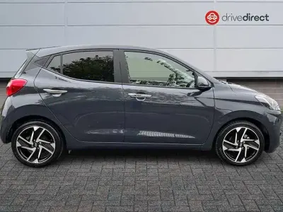 Novo Hyundai i10 Premium 79 HP (58 kW) 2026 Cinzento Citadino