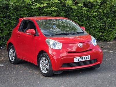 Toyota iQ