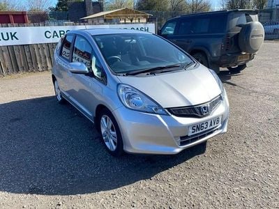 Used Honda Jazz ES 99 HP (72 kW) 2013 Silver Hatchback