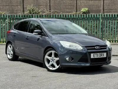 Used Ford Focus Titanium X 115 HP (84 kW) 2011 Grey Hatchback