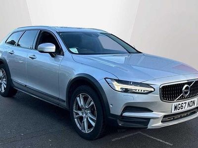 Used Volvo V90 CC Pro 188 HP (138 kW) 2017 Estate