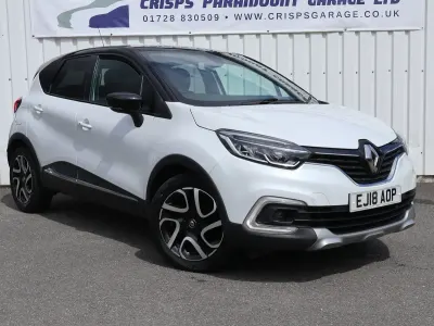 Used Renault Captur Dynamique 90 HP (66 kW) 2018 White/black SUV