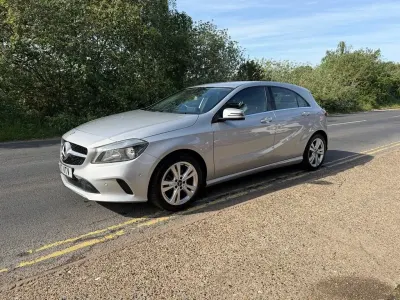 Used Mercedes A180 Executive 109 HP (80 kW) 2017 Silver Hatchback