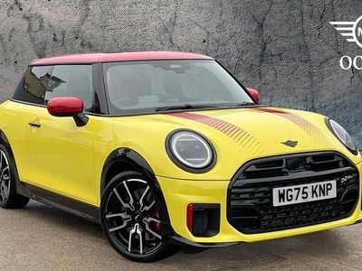 Used Mini John Cooper Works Hatch 228 HP (167 kW) 2025 Yellow Hatchback