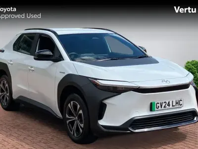 Usado Toyota bZ4X PURE 150 kW (204 CV) 2024 Blanco SUV