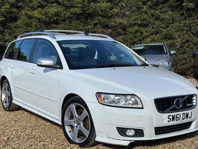 Used Volvo V50 R-Design 115 HP (84 kW) 2012 White Estate