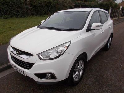White Used 2013 Hyundai ix35 Style SUV | £2,690 (Good price)
