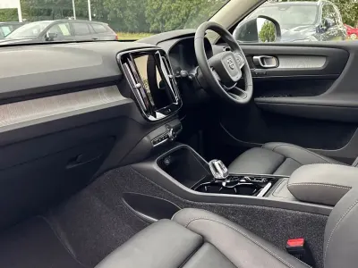 Used Volvo XC40 Ultra 161 HP (118 kW) 2025 Green SUV