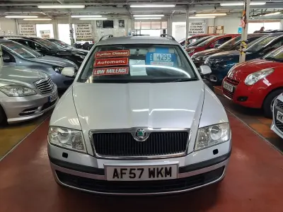 Used Skoda Octavia Ambiente 105 HP (77 kW) 2007 Silver Estate