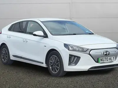Gebraucht Hyundai Ioniq Premium 100 kW (136 PS) 2021 Weiß Kleinwagen