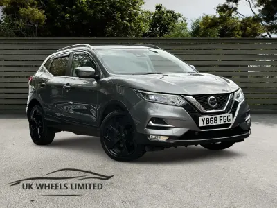 Used Nissan Qashqai Tekna 160 HP (117 kW) 2018 Grey SUV