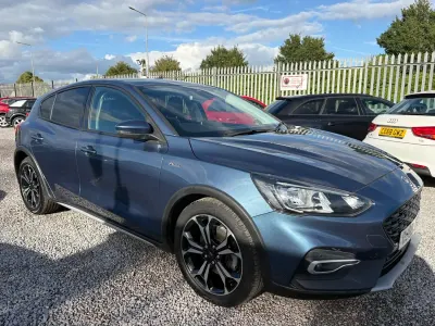 Used Ford Focus Active X 125 HP (91 kW) 2019 Blue Hatchback