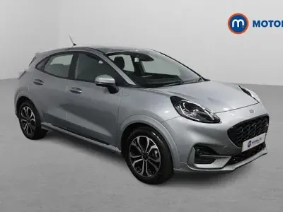 Używany Ford Puma ST-Line 125 KM (91 kW) 2023 Srebrny SUV