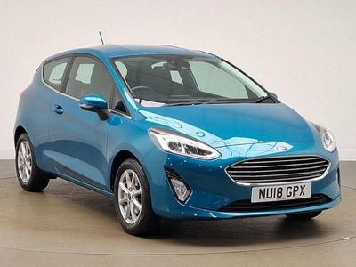 Usado Ford Fiesta Zetec 85 HP (62 kW) 2018 Azul Citadino
