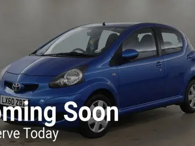 Gebraucht Toyota Aygo 2010 Blau Kleinwagen