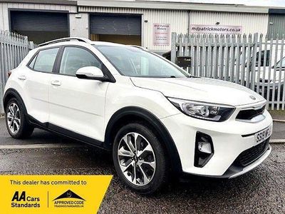 White Used 2019 Kia Stonic SUV | £9,995 (Fair price)