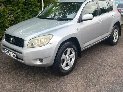 Used Toyota RAV4 134 HP (98 kW) 2007 Silver Estate