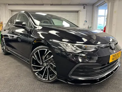 Used VW Golf VII Life 150 HP (110 kW) 2021 Black Hatchback