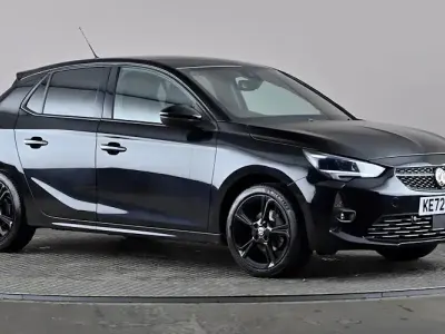 Begagnad Vauxhall Corsa 75 HK (55 kW) 2023 Svart Halvkombi