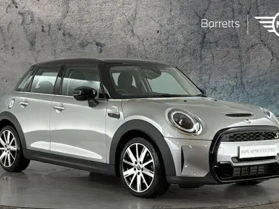 Used Mini Cooper S Comfort 178 HP (130 kW) 2022 Hatchback