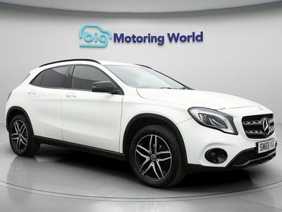 Mercedes GLA180