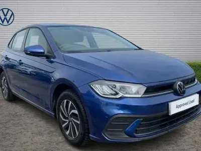 Used VW Polo Life 95 HP (69 kW) 2023 Blue Hatchback