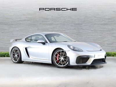 Porsche Cayman GT4