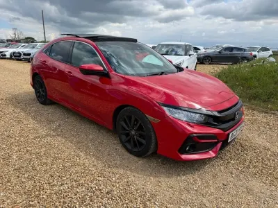 Używany Honda Civic EX 120 KM (88 kW) 2020 Czerwony Hatchback