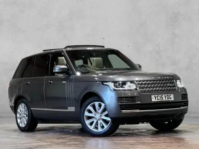 Używany Land Rover Range Rover Vogue 306 KM (225 kW) 2015 Szary SUV
